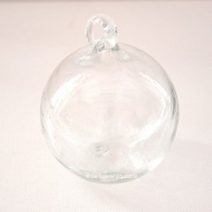 Petite boule de Noël en verre transparent