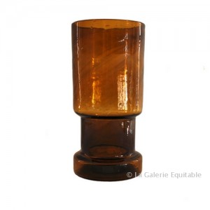 Vase en verre ambre soufflé bouche